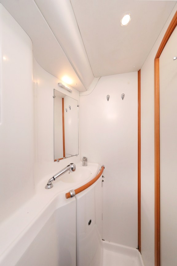 Image of Love Song yacht #36