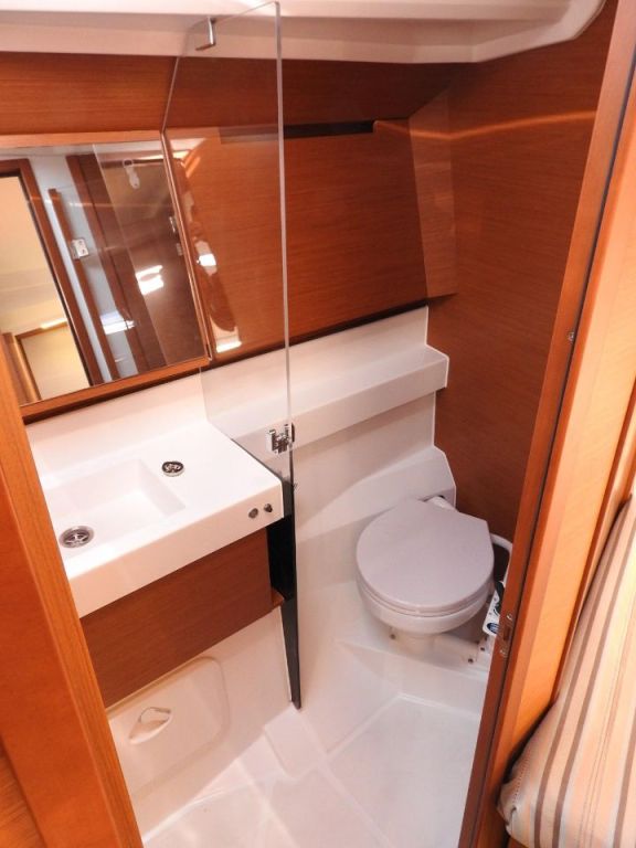 Image of Chimera yacht #14