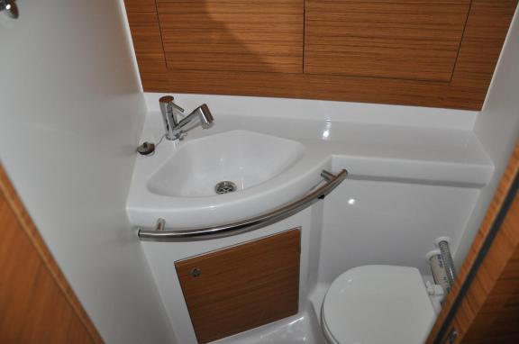 Image of Evita yacht #10