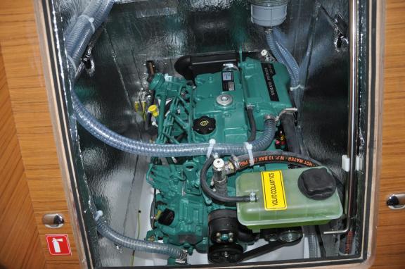 Image of Evita yacht #11