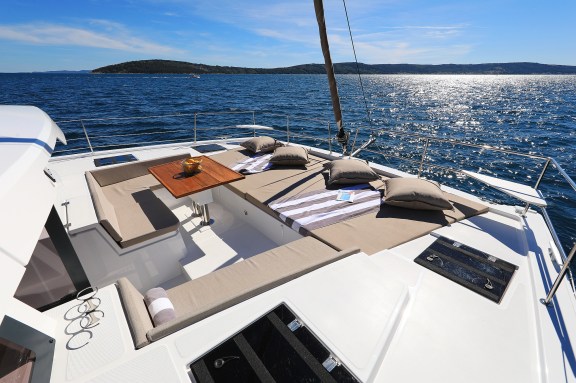 Image of Joie de vivre yacht #12