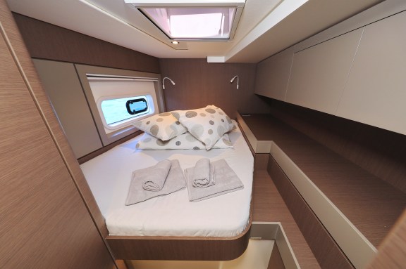 Image of Joie de vivre yacht #23