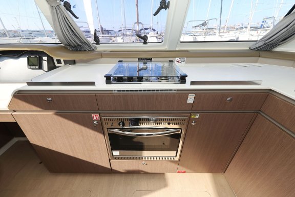 Image of Dragonfly yacht #8