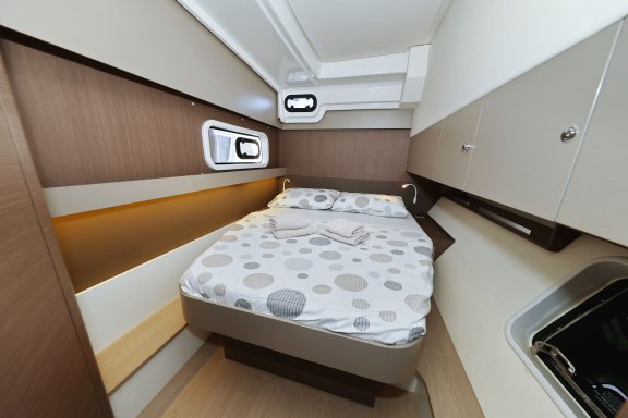 Image of Dragonfly yacht #14