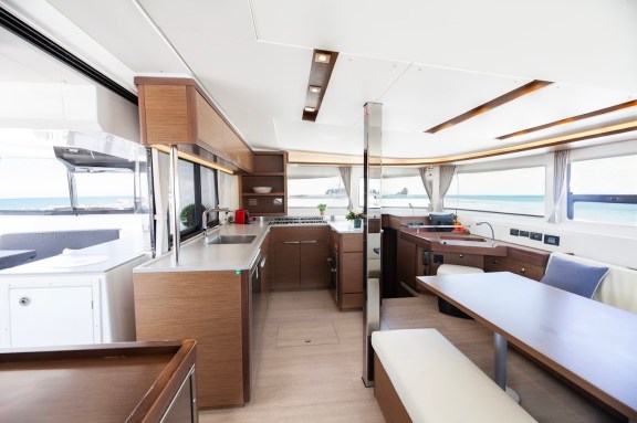 Image of Zen yacht #8