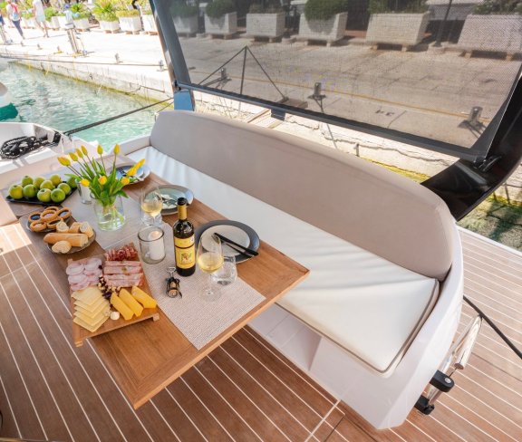 Image of Stardust yacht #8