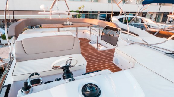 Image of Stardust yacht #11