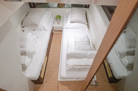 Image of Stardust yacht #27