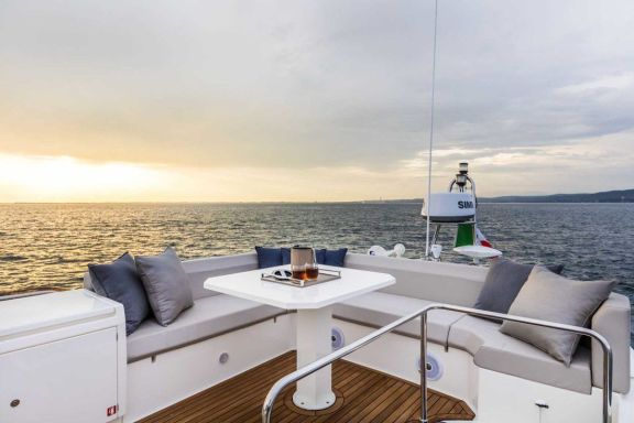 Image of Lady Esmeralda yacht #3