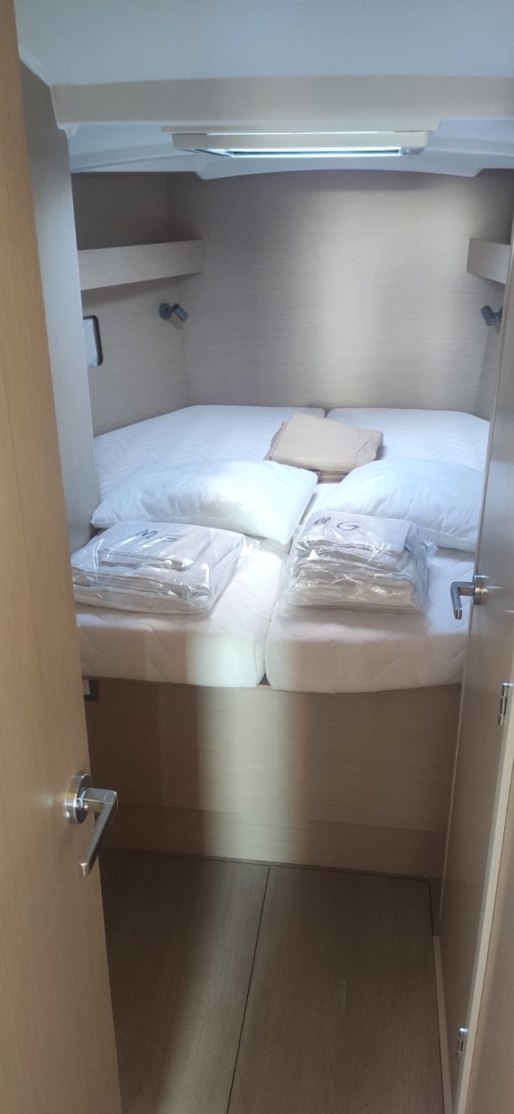 Image of Taylor yacht #12