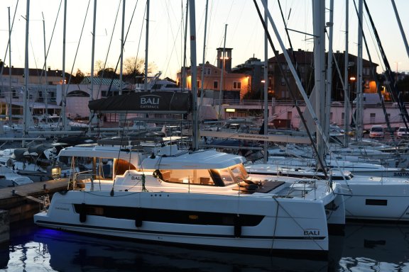 Image of Fux 4 Sail yacht #11