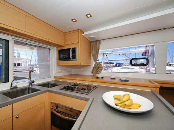 Image of Mantra yacht #13