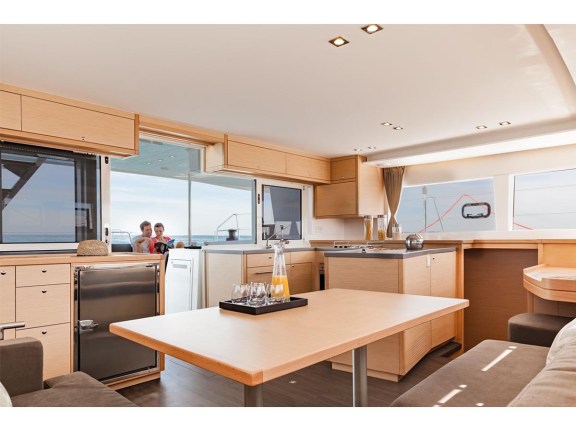 Image of Mantra yacht #10