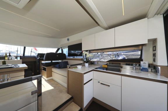 Image of Ferus yacht #13