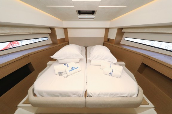 Image of Ferus yacht #18