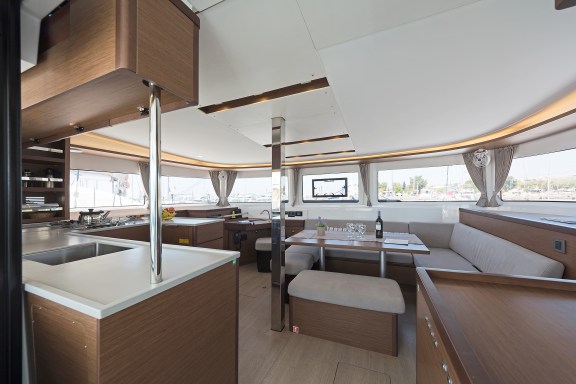 Image of Emmelia yacht #9