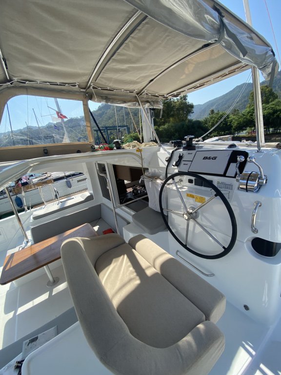 Image of Falcon yacht #4