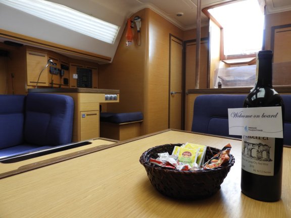 Image of Moon Shadow yacht #12