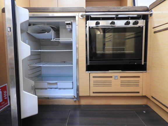 Image of Moon Shadow yacht #17