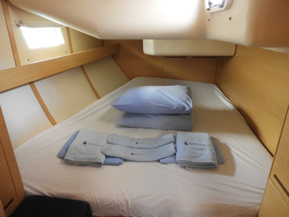 Image of Moon Shadow yacht #19