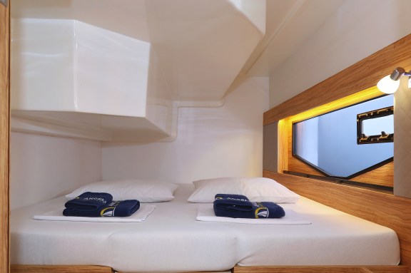 Image of Fortuna yacht #24