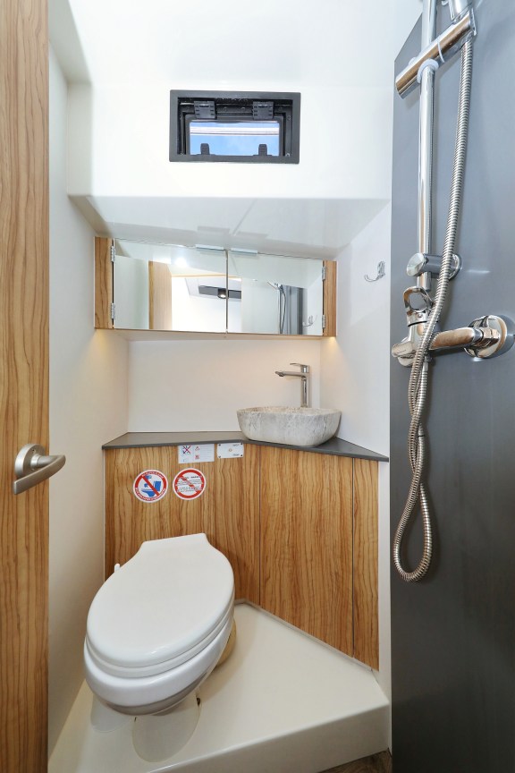 Image of Fortuna yacht #34