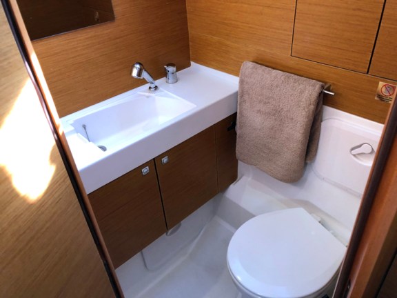 Image of Luna Rossa yacht #18