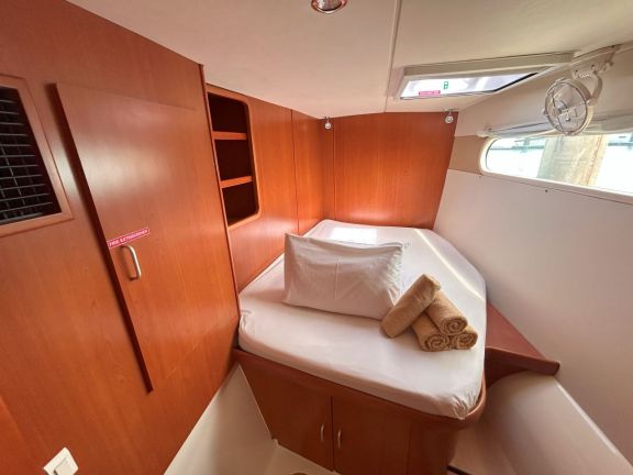 Image of SEADUCTION yacht #8