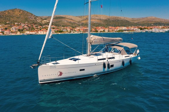 Image of One Life yacht #4