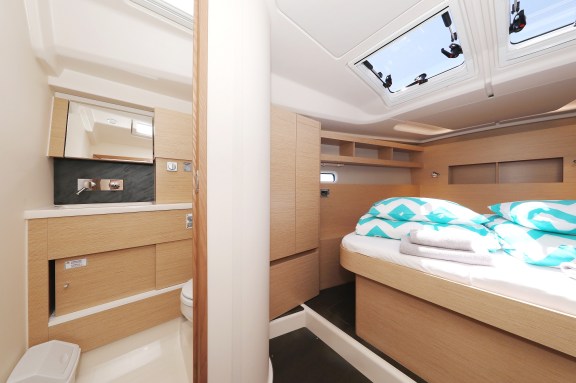 Image of One Life yacht #18