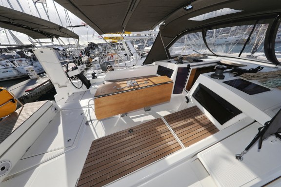 Image of Anthea yacht #7