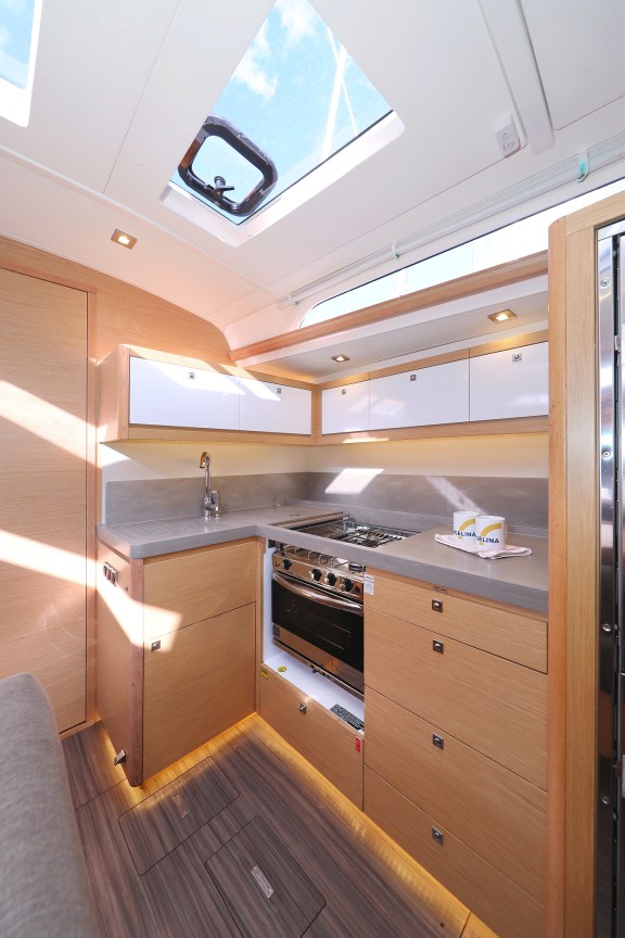 Image of Anthea yacht #18