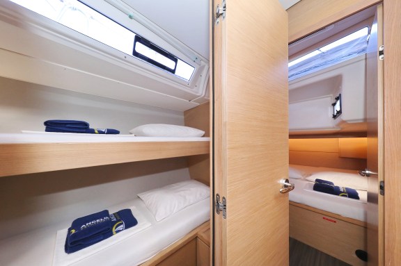 Image of Anthea yacht #28