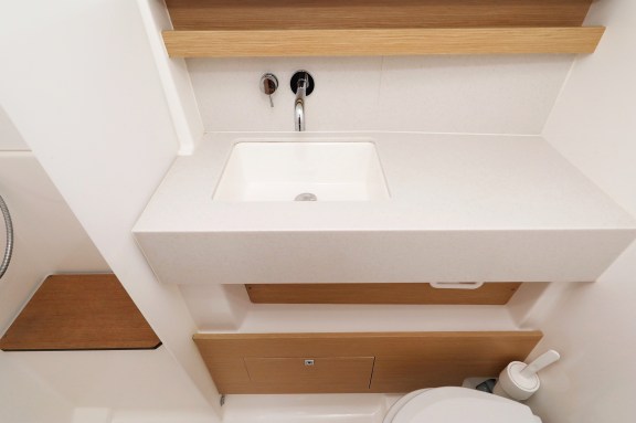 Image of Cupid yacht #38