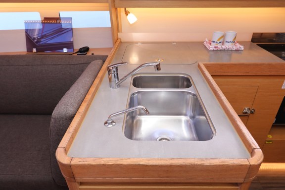 Image of Belle Epoque yacht #38