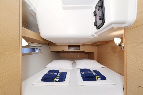 Image of Mercury yacht #25