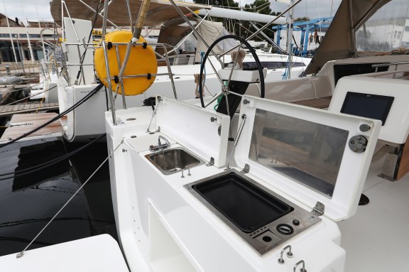 Image of Mercury yacht #40