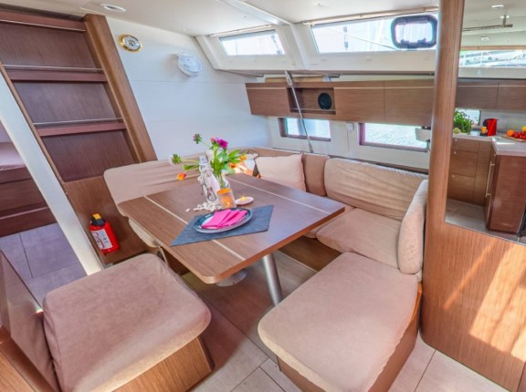 Image of Nauti Buoy yacht #11