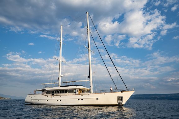 Image of Navilux yacht #6