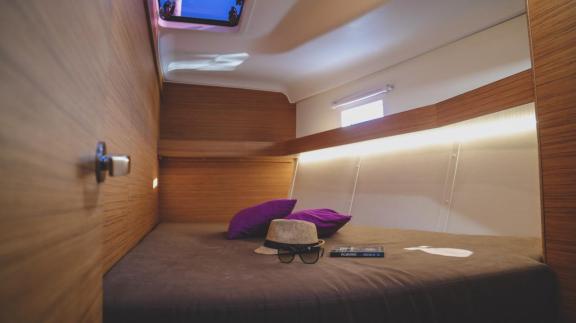 Image of Virginia yacht #11