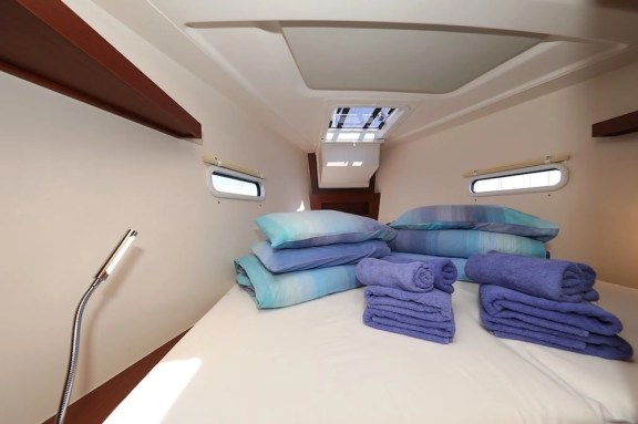 Image of Chablis yacht #9