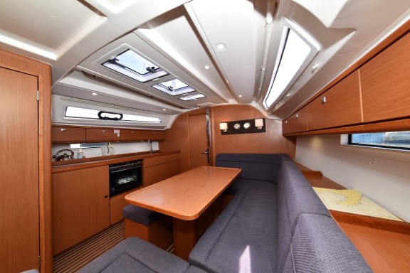 Image of Chill Bill yacht #18