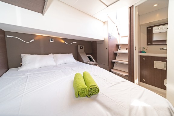 Image of About Time yacht #18