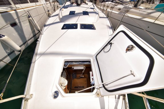 Image of Yolo yacht #11