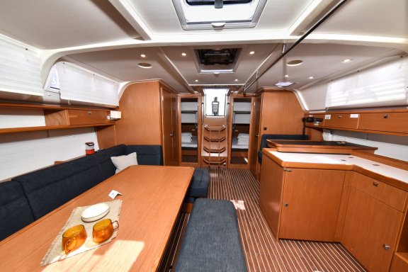 Image of Yolo yacht #18