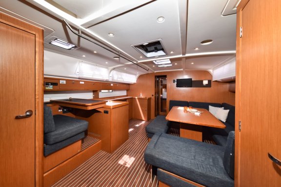 Image of Yolo yacht #26