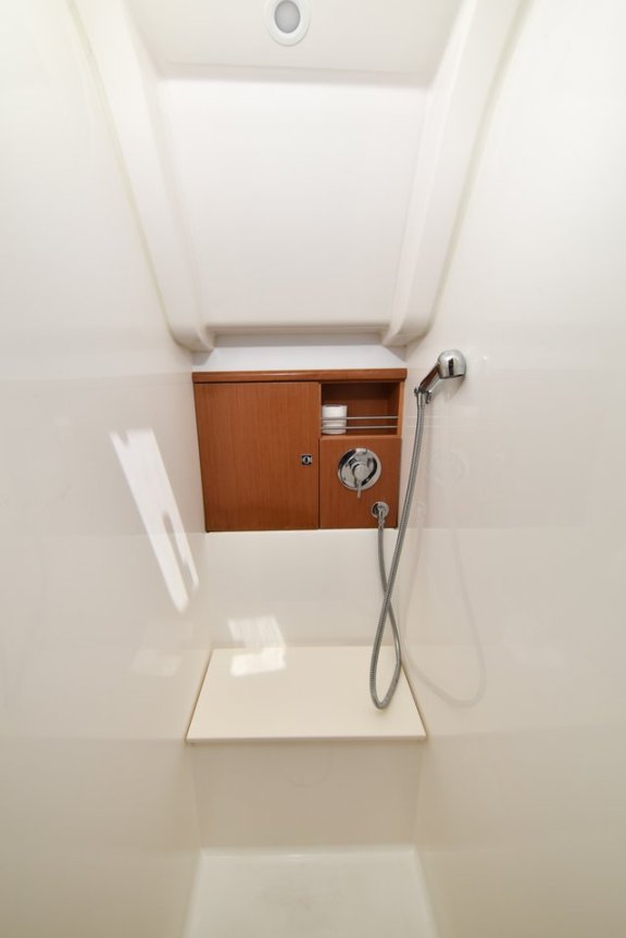 Image of Yolo yacht #38