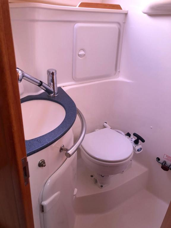 Image of La Luna yacht #8