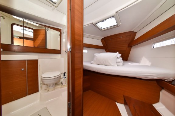 Image of Stella yacht #32