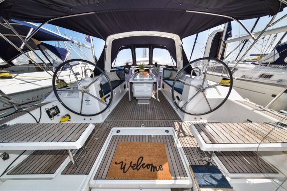 Image of 4Play yacht #5